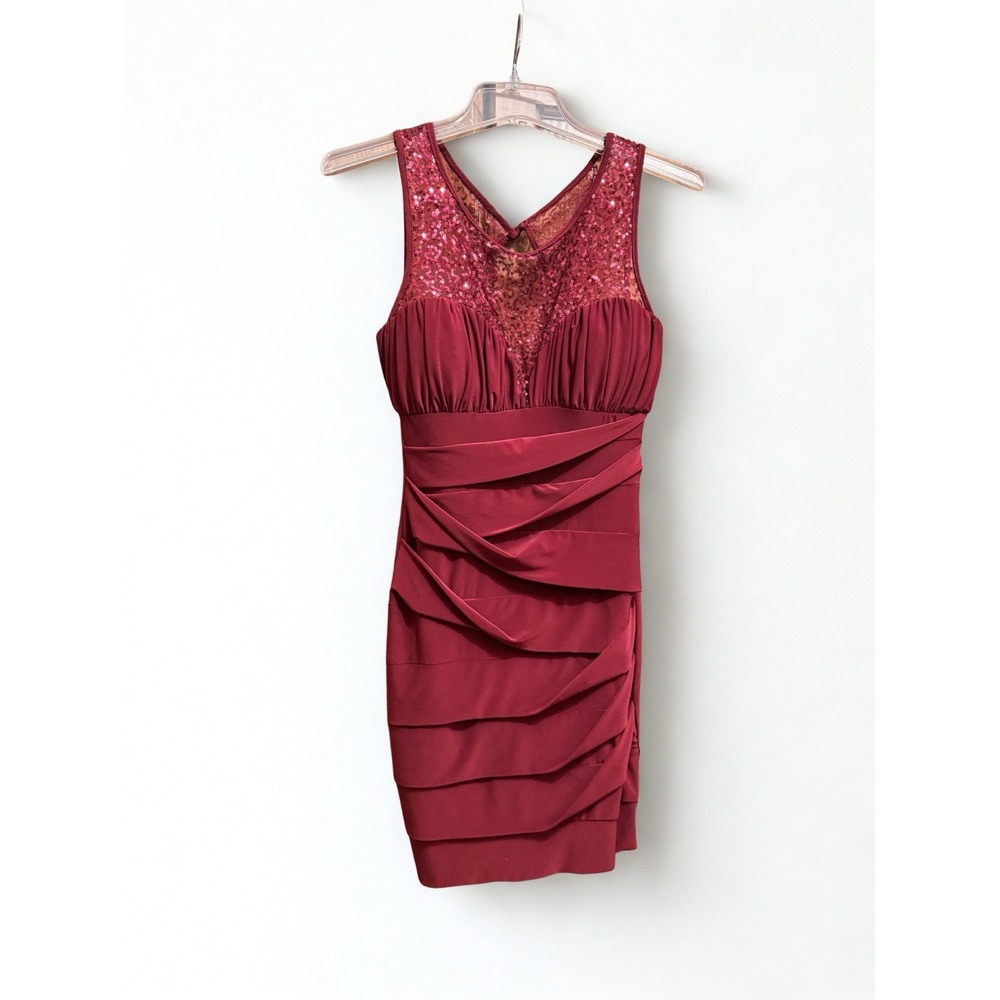 Windsor Juniors Red Dress‎ Sz 9/10 Sequin Homecoming Bodycon Mini Party
